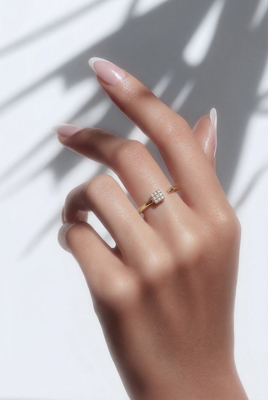 Zenzii Crystal studded nail ring size 6
